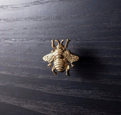 Queen Bee Knob Pull Handle