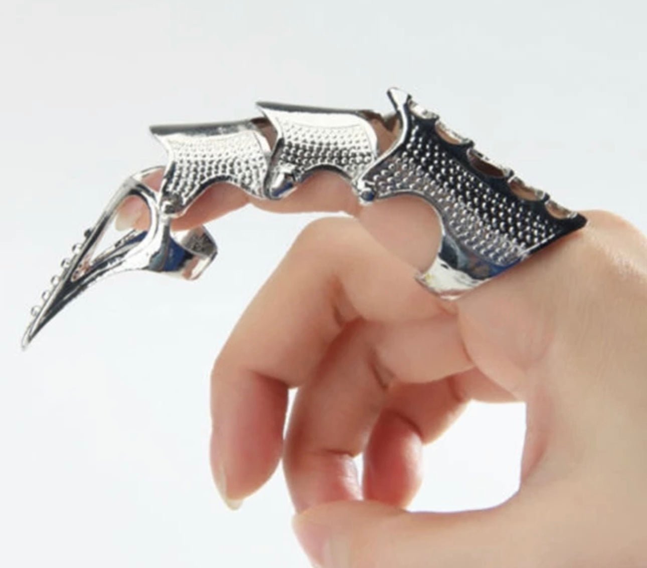 Baroque Armor Ring - Mordekai