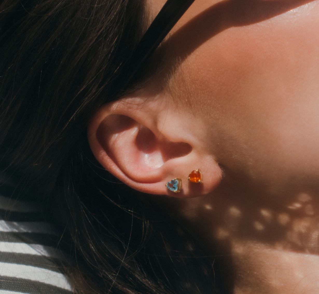 Rainbow heart stud earrings