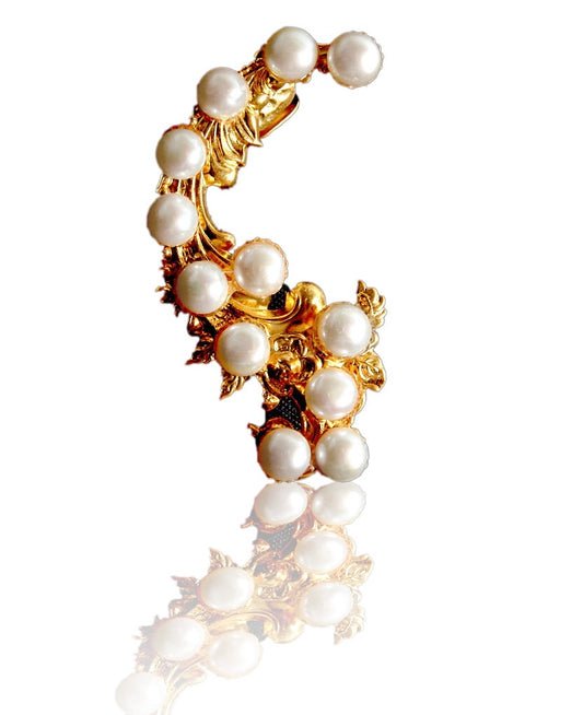 Twelve Pearl Baroque Earcuff