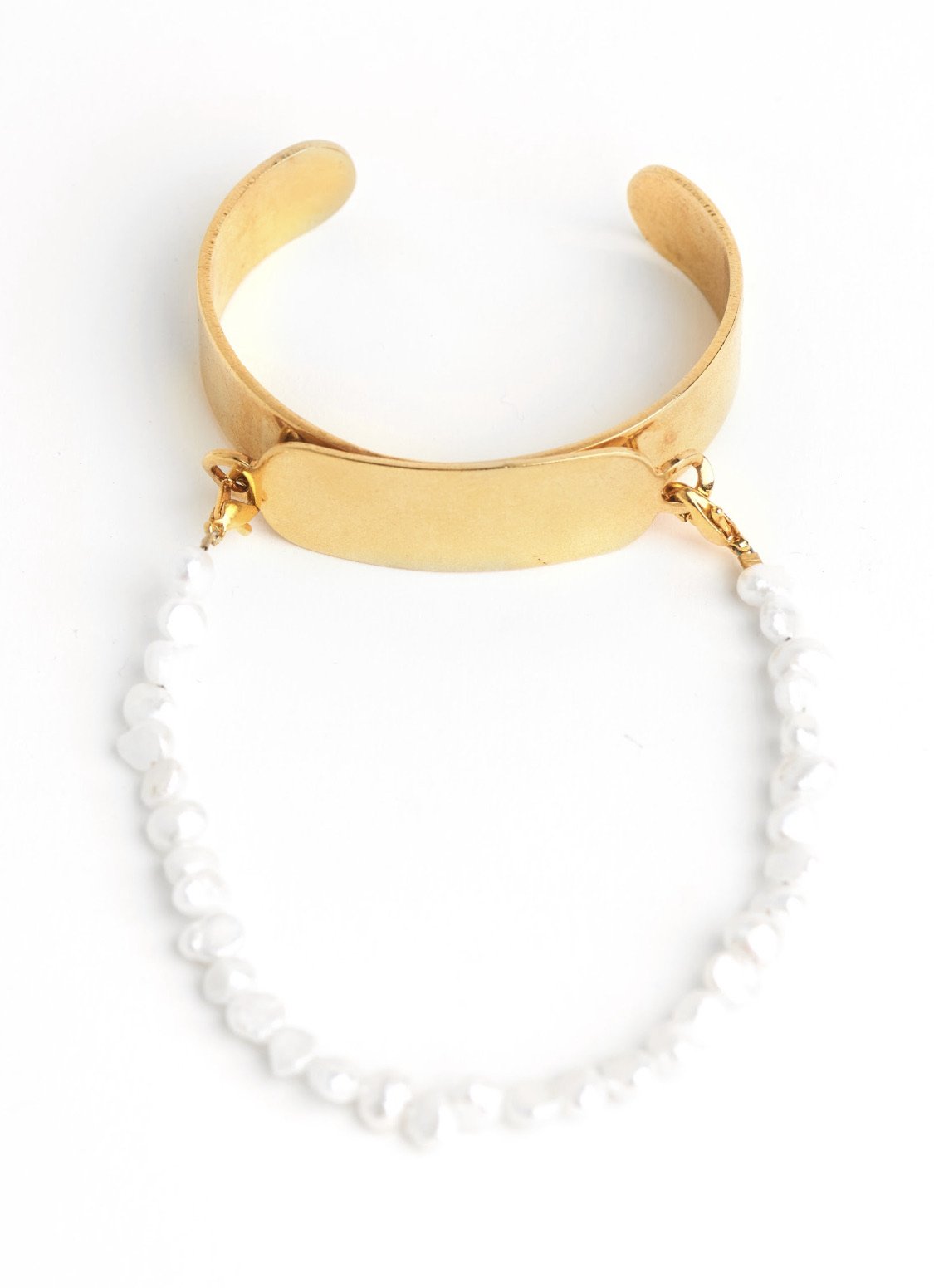 PEARL ID CUFF cuffs Mordekai 